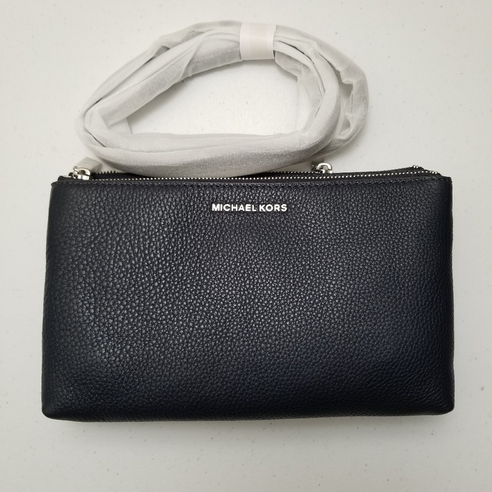 Sale!!! Michael Kors Double Zip Crossbody - Picture 2 of 8
